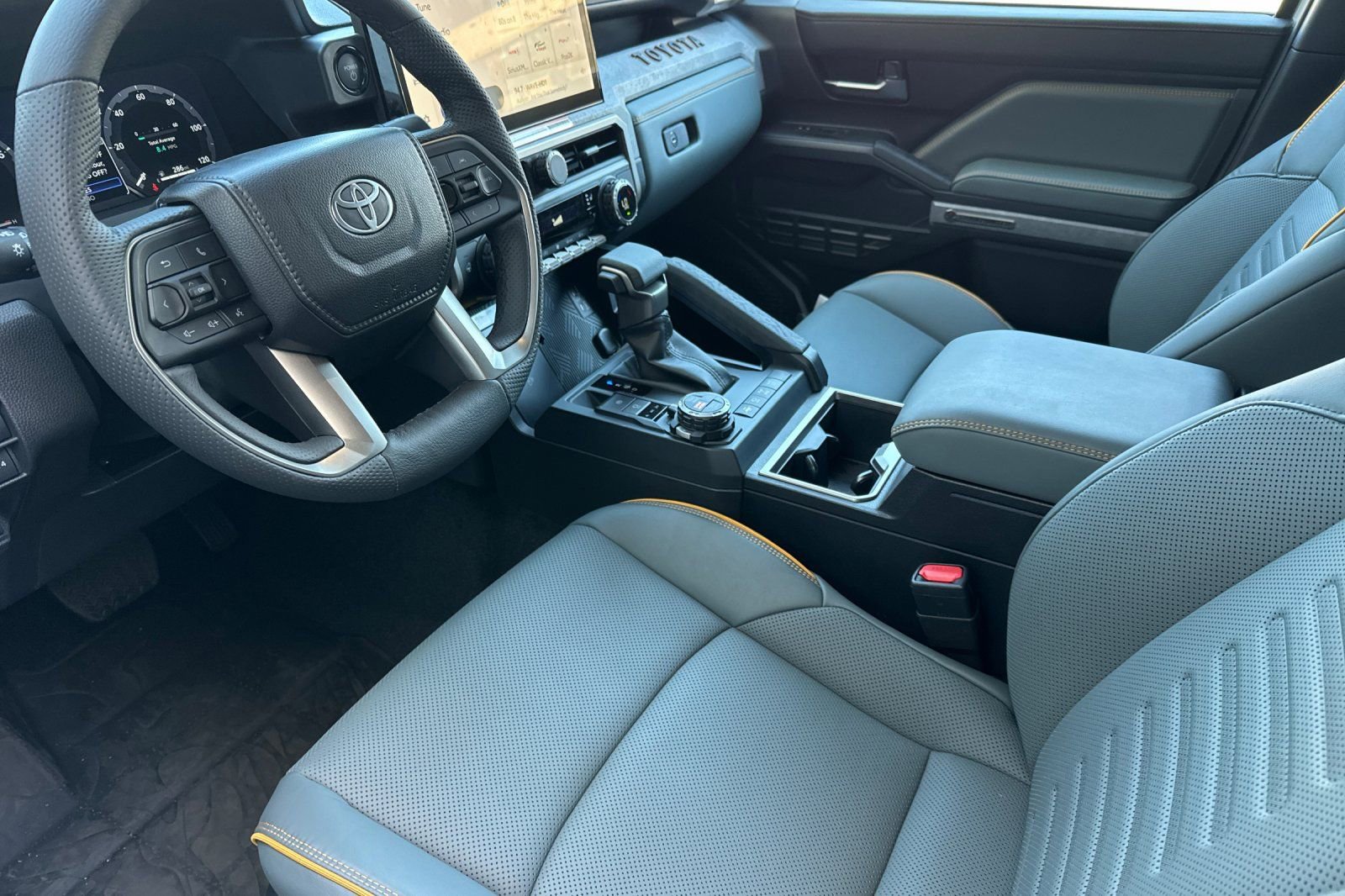 Certified 2025 Toyota Tacoma 4x4 Double Cab Hybrid w/ Tow Tech Package image 12