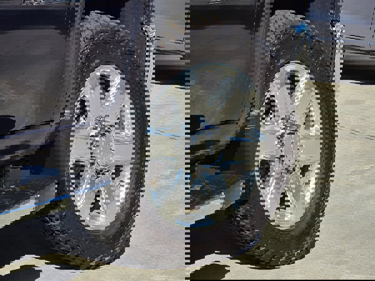 Used 2020 Chevrolet Silverado 2500 LTZ w/ LTZ Premium Package image 14