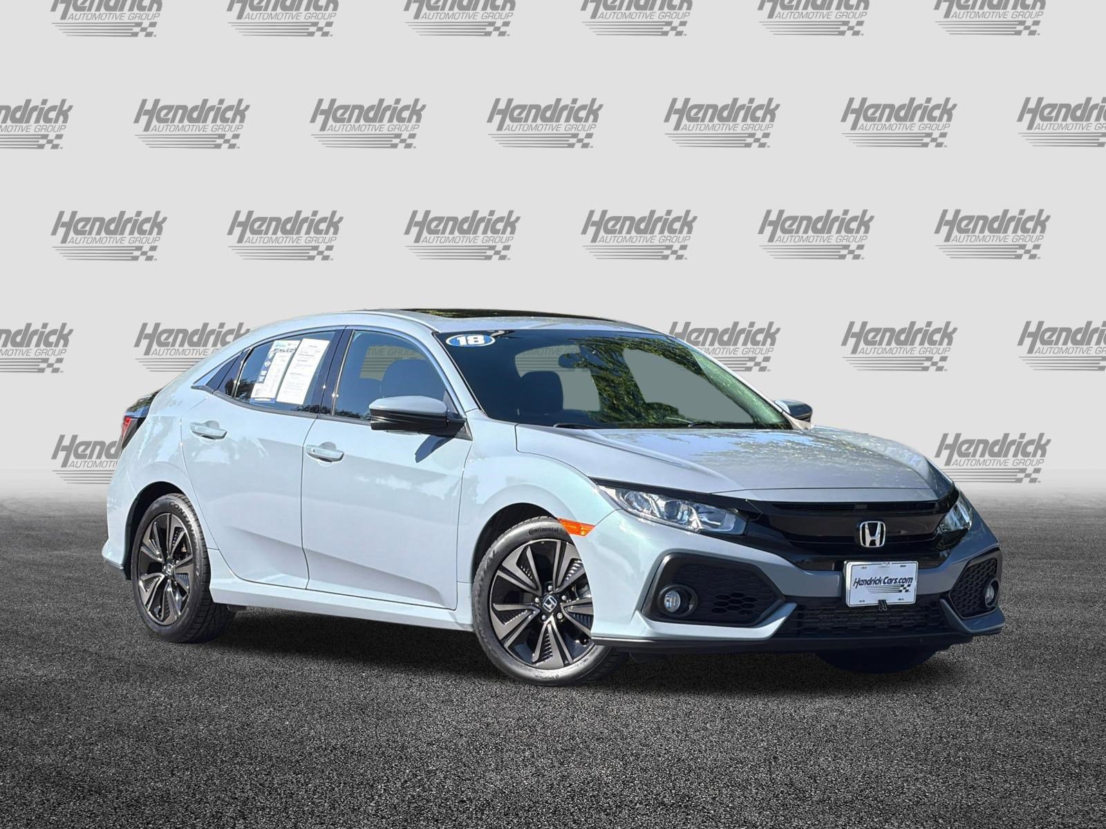 Used 2018 Honda Civic EX image 2