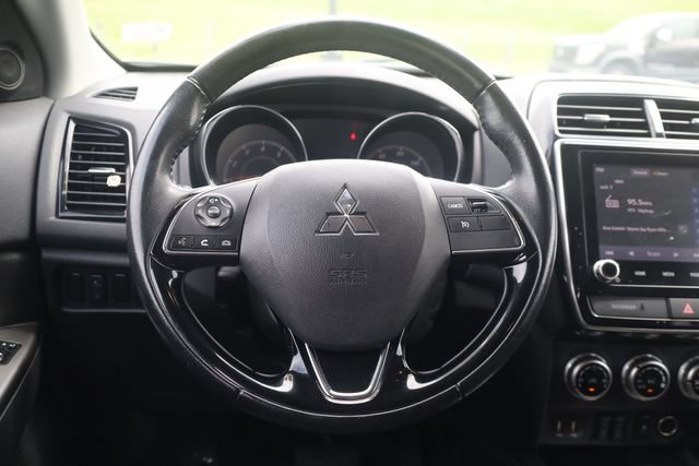Used 2021 Mitsubishi Outlander Sport SE FWD image 12