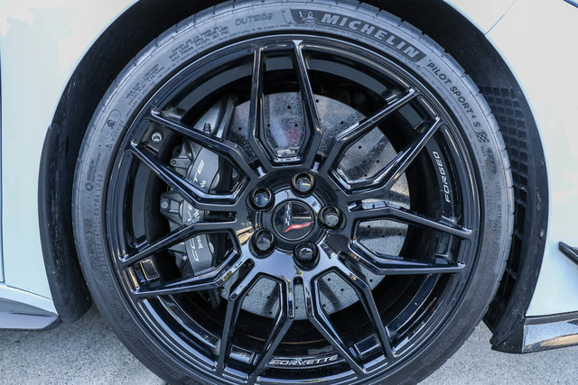 Used 2025 Chevrolet Corvette Z06 w/ Z07 Performance Package RWD image 79