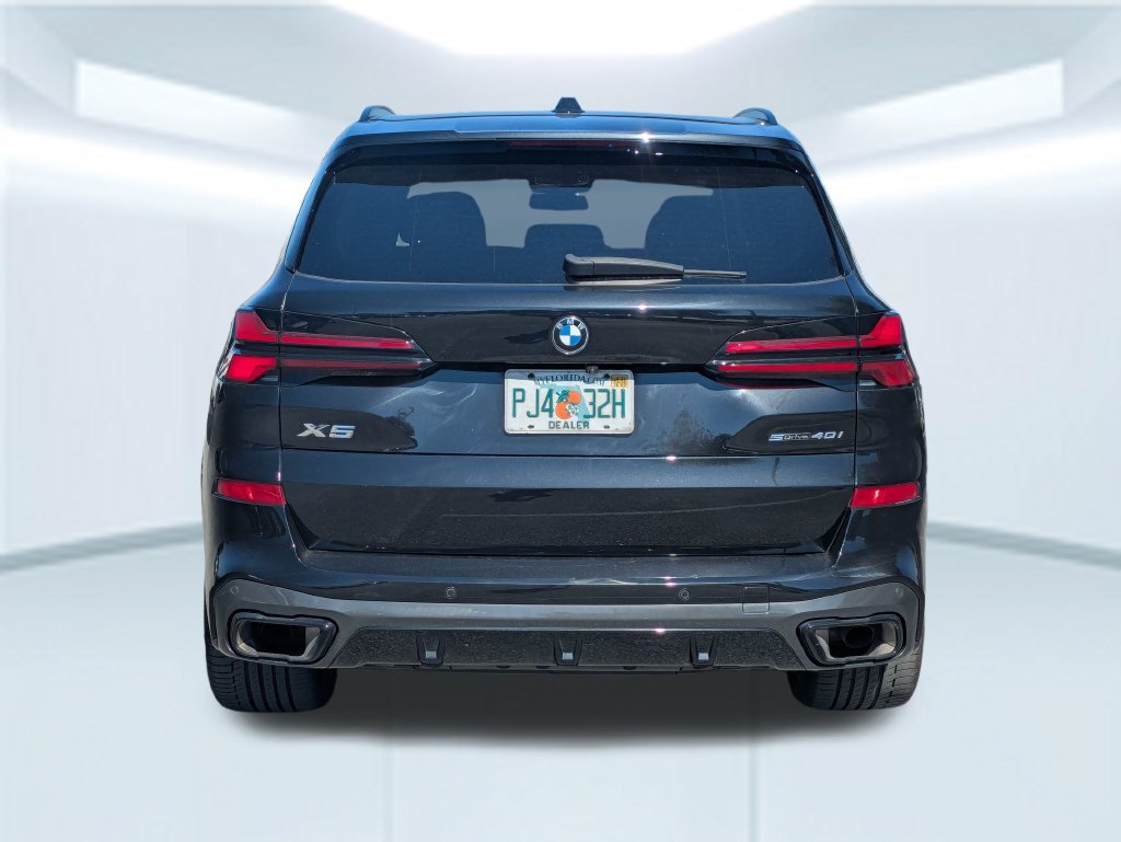 Used 2024 BMW X5 sDrive40i w/ M Sport Package RWD image 4