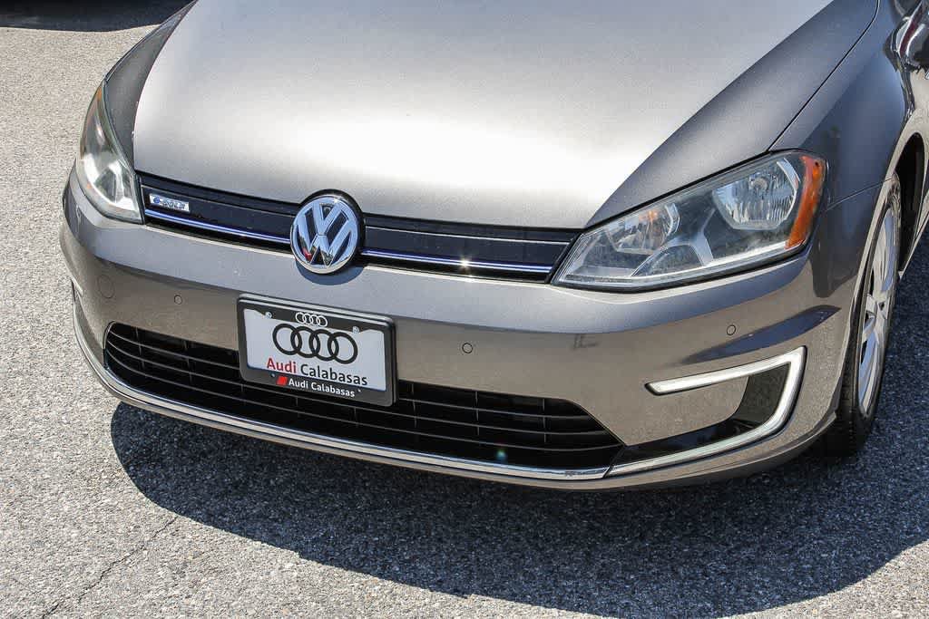Used 2015 Volkswagen e-Golf Limited Edition FWD image 8