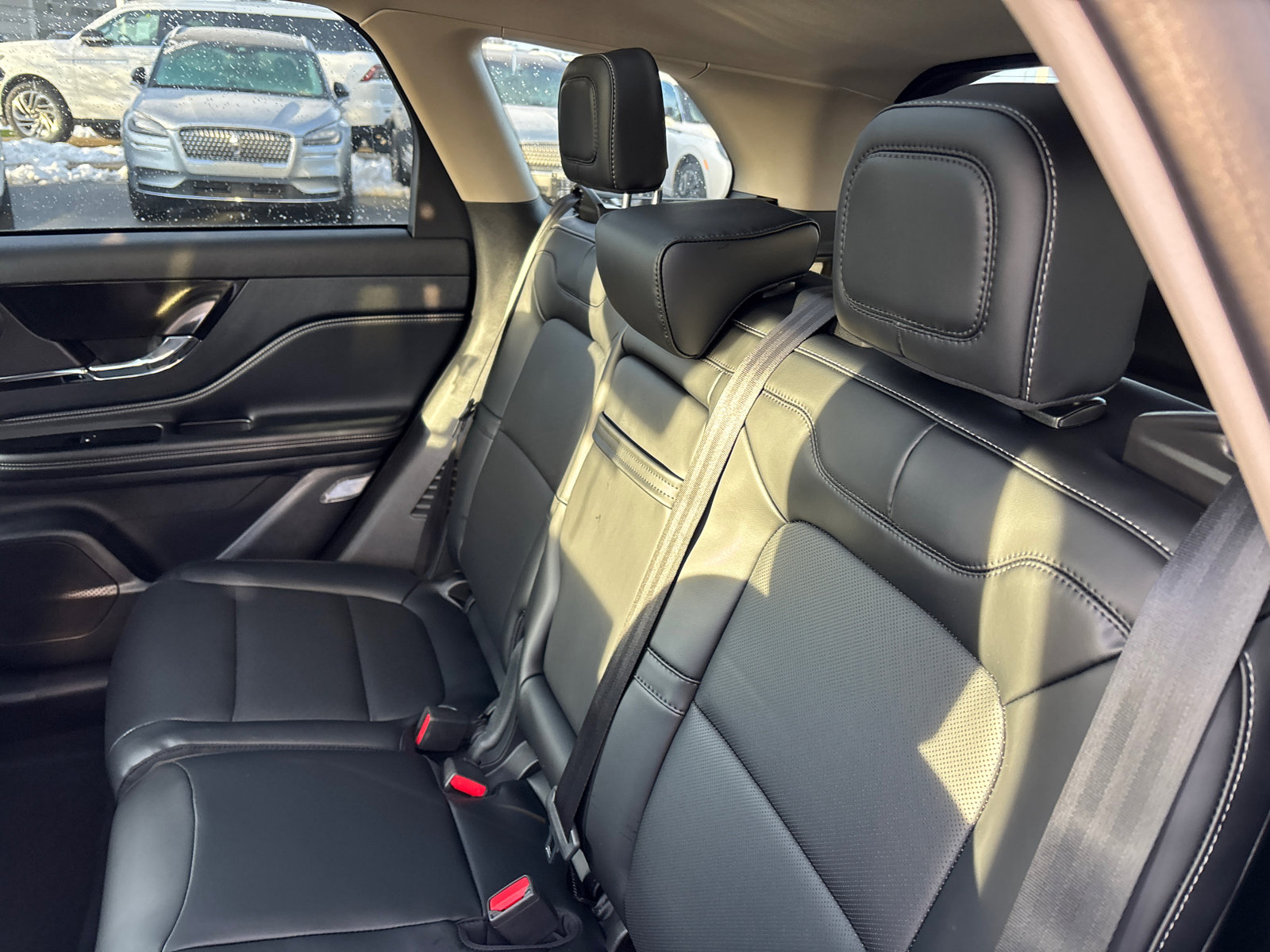 New 2026 Lincoln Corsair Premiere image 27