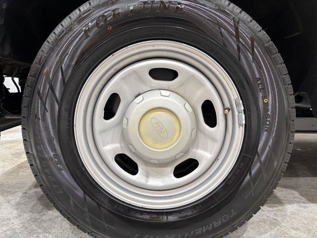 Used 2013 Ford F250 XL RWD image 22