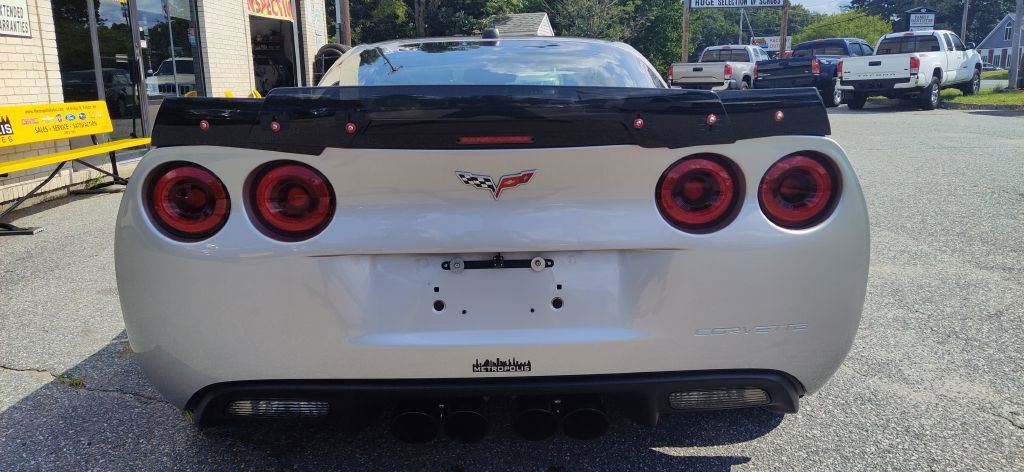 Used 2005 Chevrolet Corvette Coupe w/ Preferred Equipment Group image 12