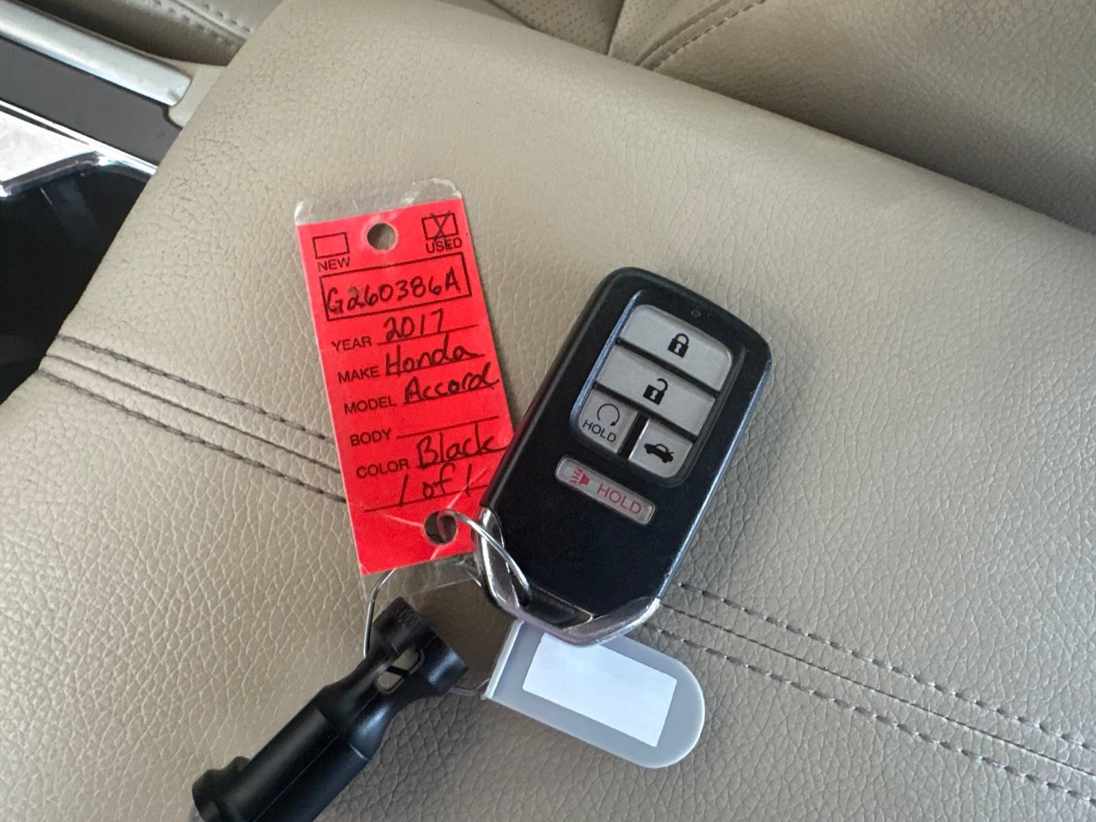 Used 2017 Honda Accord EX-L image 37