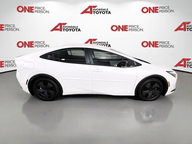 Certified 2025 Toyota Prius Plug-In Hybrid FWD image 9