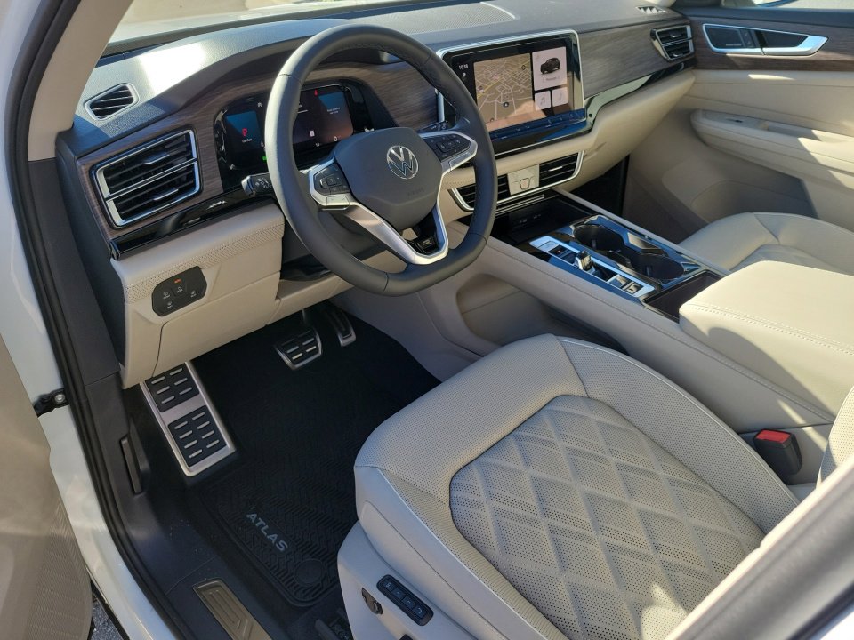 New 2026 Volkswagen Atlas SEL Premium R-Line image 30