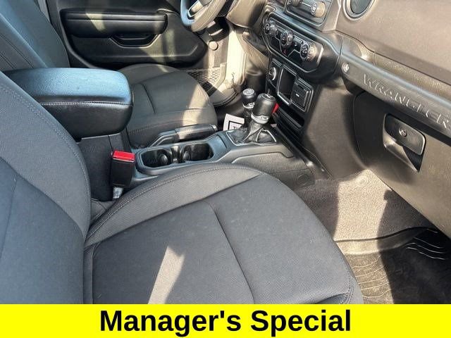 Used 2021 Jeep Wrangler Unlimited Sport image 32