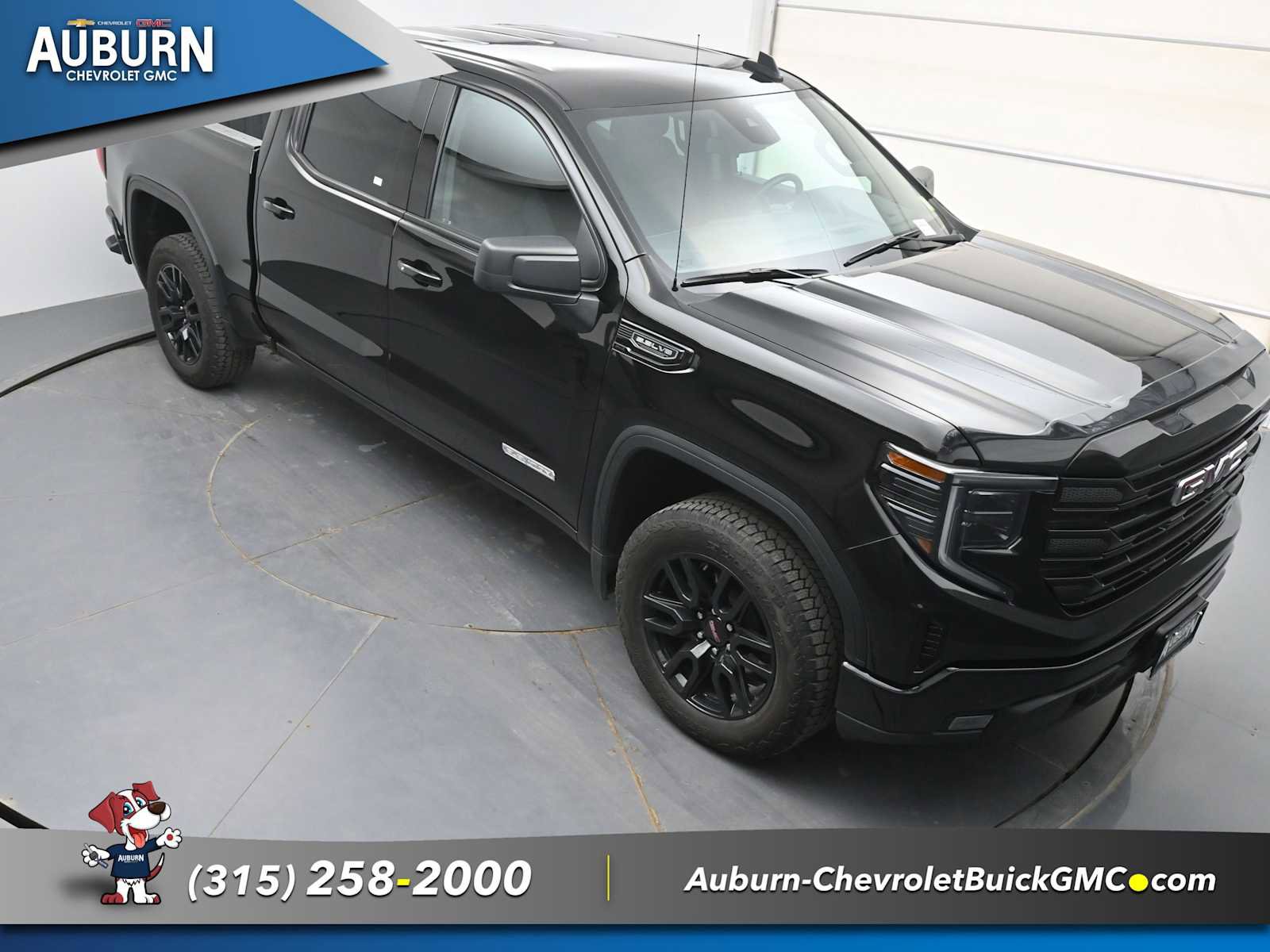 Used 2025 GMC Sierra 1500 Elevation image 23