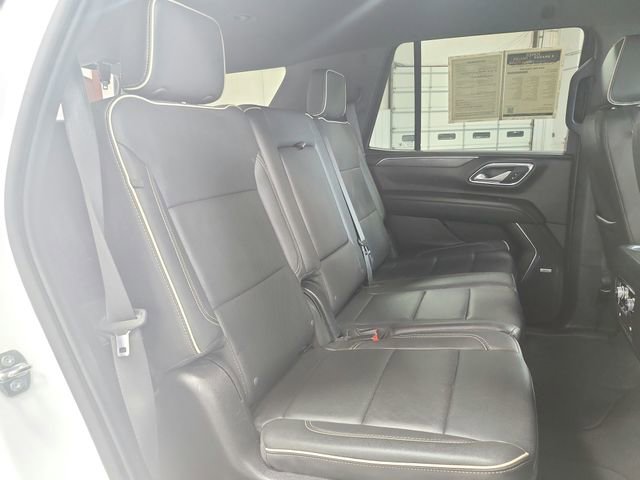 Used 2024 GMC Yukon SLT RWD image 44
