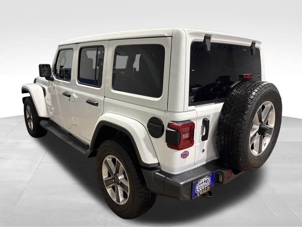 Used 2019 Jeep Wrangler Unlimited Sahara image 5