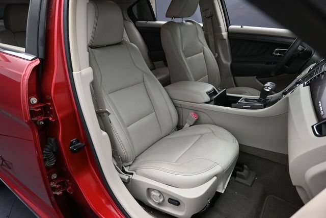 Used 2010 Ford Taurus SEL FWD image 27