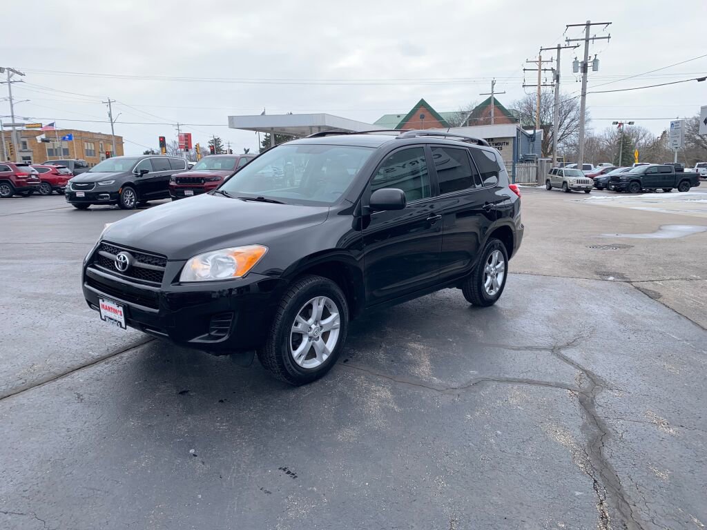 Used 2012 Toyota RAV4 4WD w/ Upgrade Value Pkg image 3