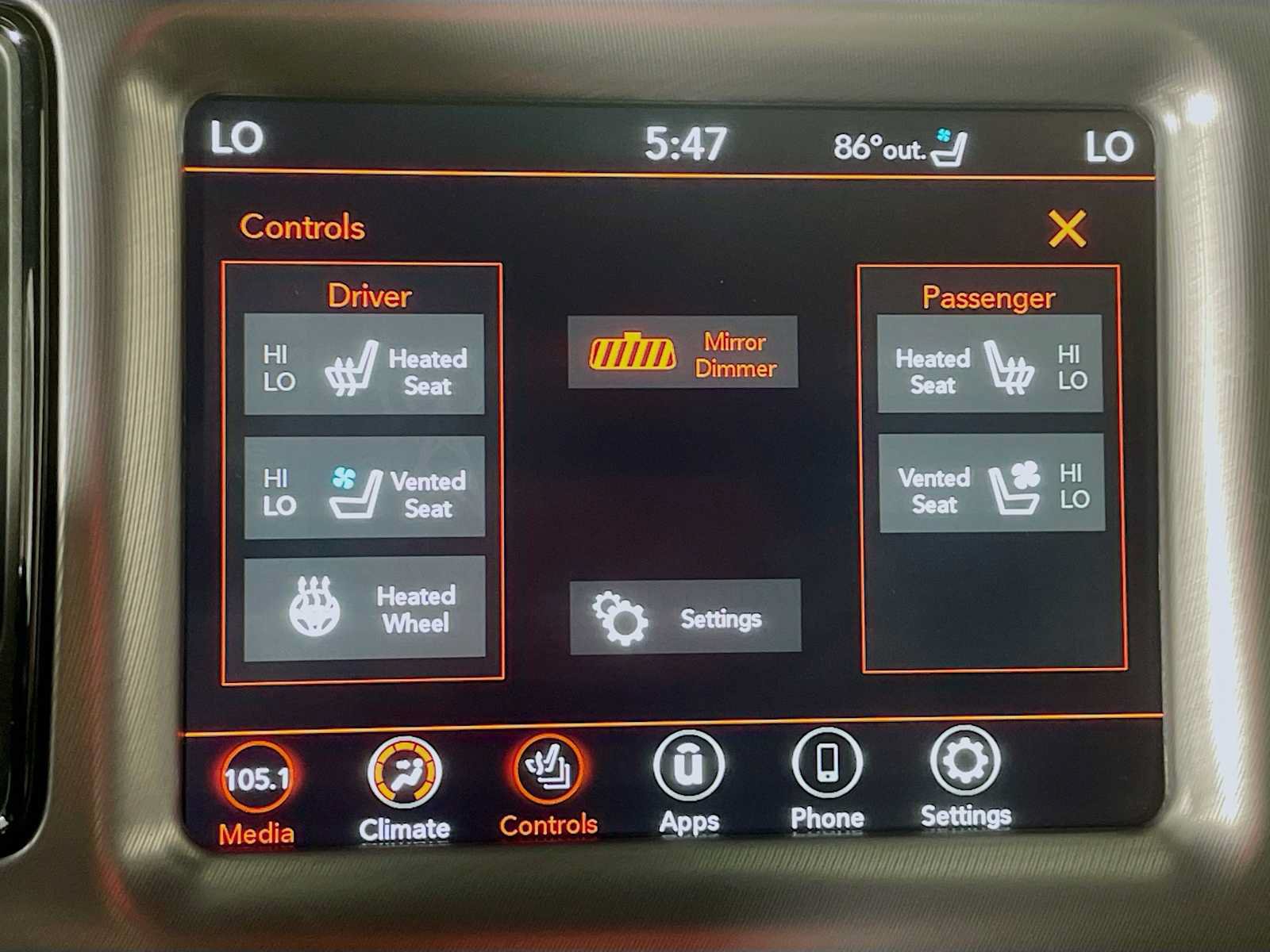 Used 2022 Dodge Challenger R/T w/ Plus Package RWD image 18