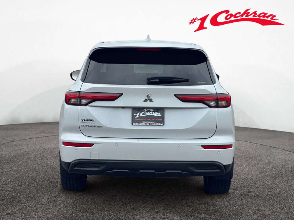 Used 2022 Mitsubishi Outlander ES AWD/4WD image 24