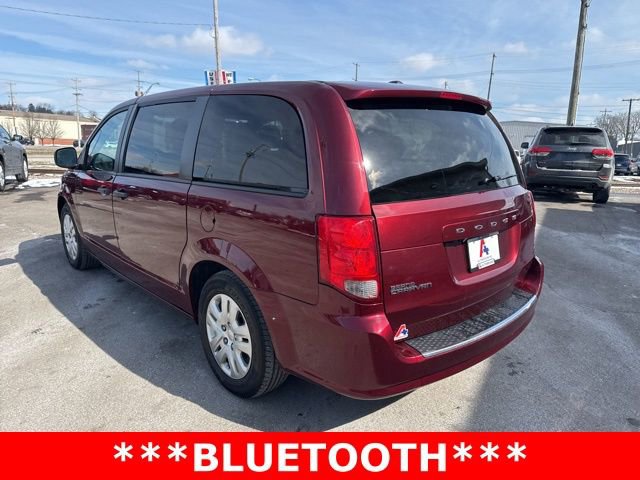 Used 2020 Dodge Grand Caravan SE w/ UConnect Hands-Free Group image 5