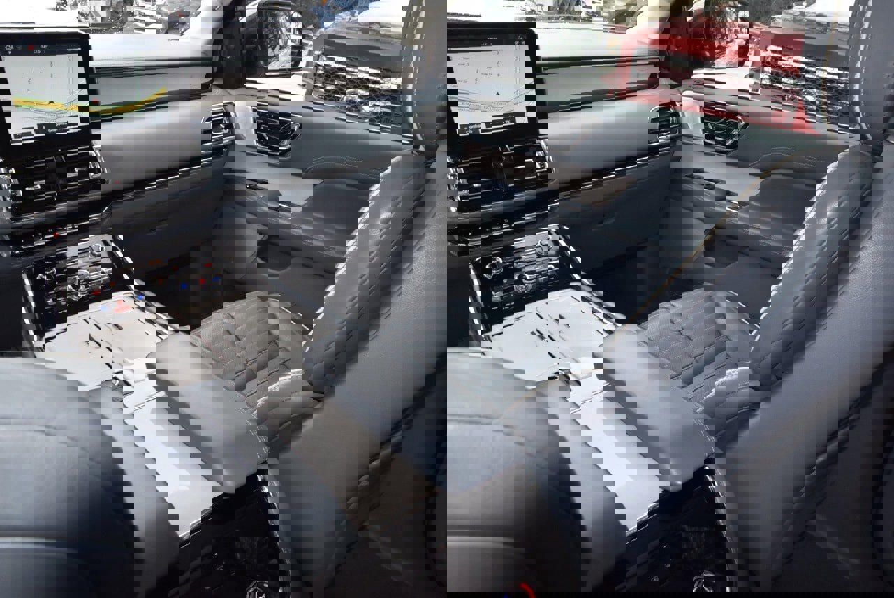 Used 2020 Lincoln Navigator Black Label image 18