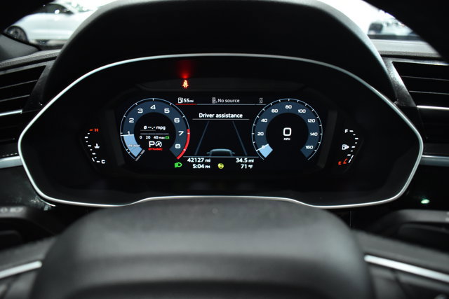 Used 2022 Audi Q3 2.0T Premium Plus w/ Premium Plus Package image 17