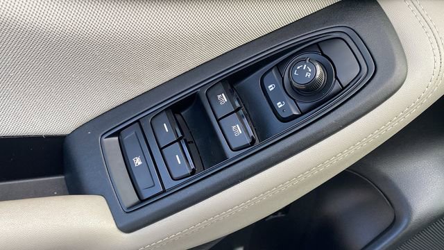 Used 2021 Subaru Forester Premium image 17