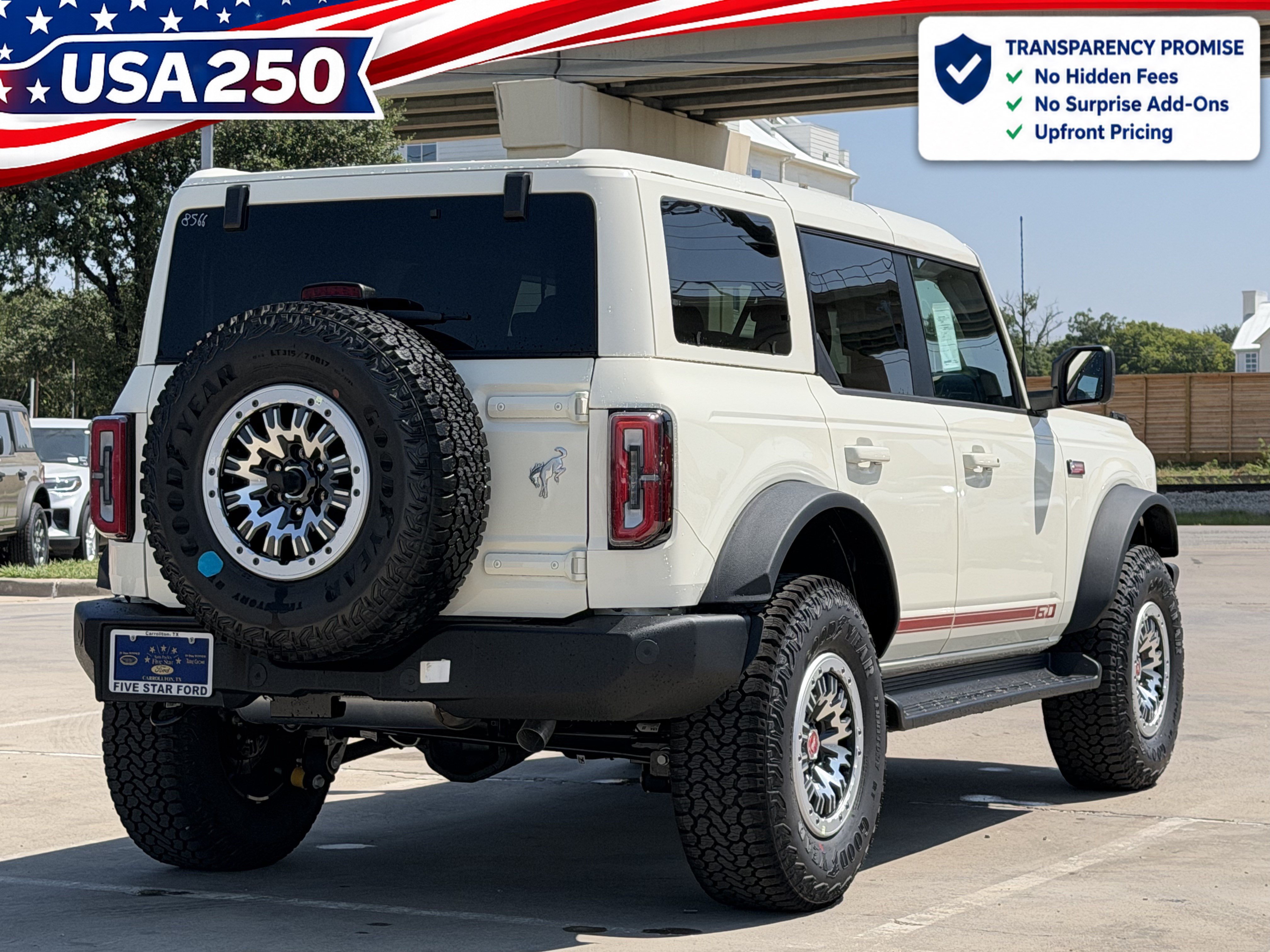 New 2026 Ford Bronco Outer Banks w/ Sasquatch Package AWD/4WD image 4