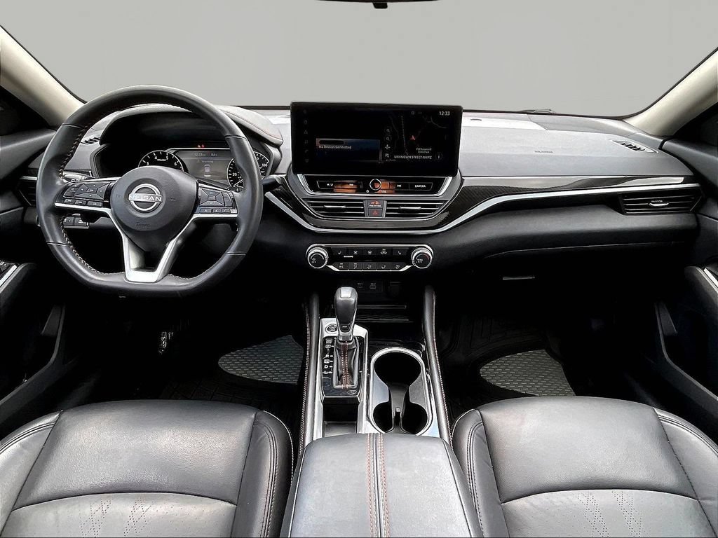 Certified 2024 Nissan Altima 2.5 SR w/ SR Premium Package FWD image 10