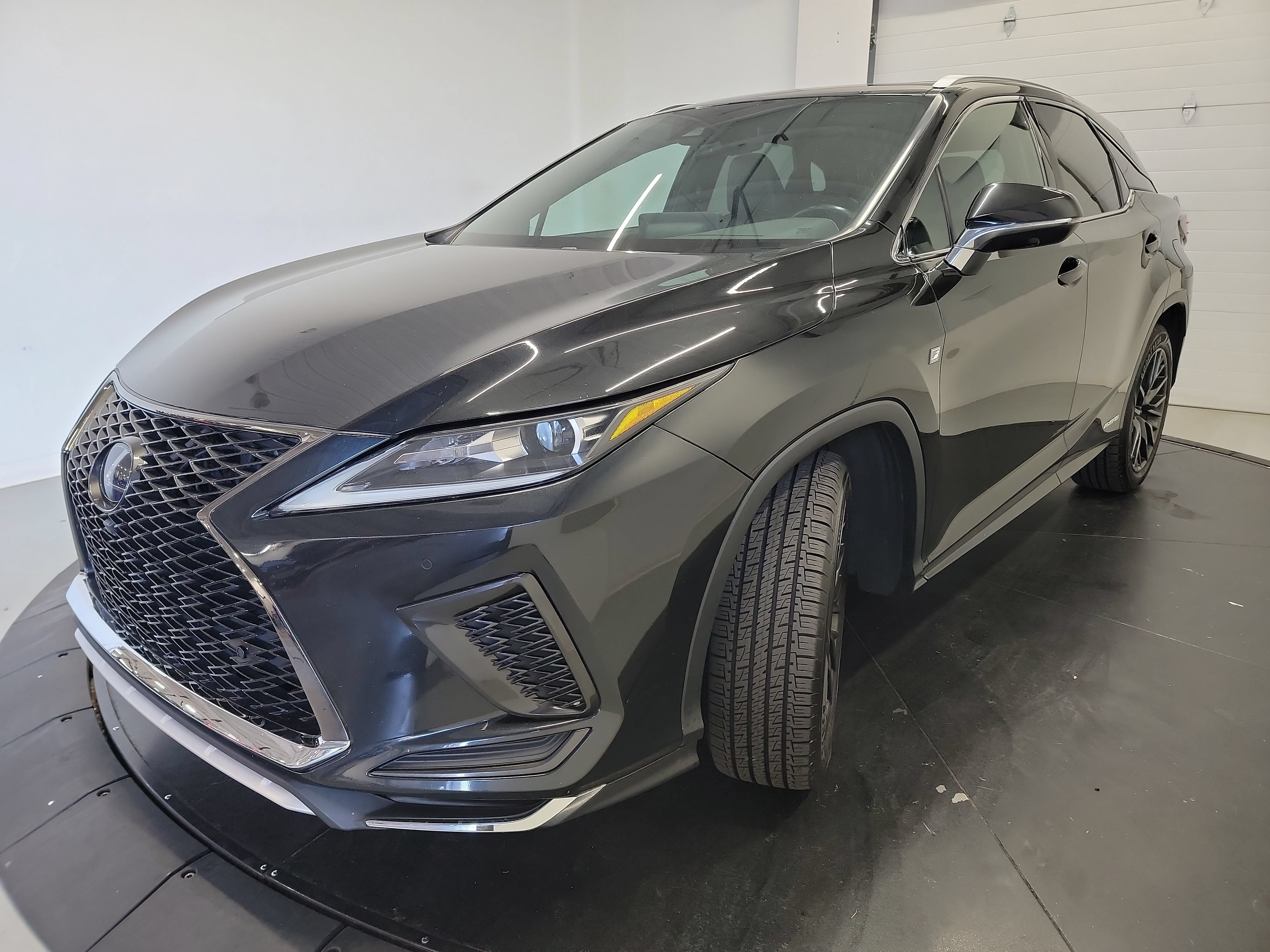 Used 2020 Lexus RX 450h F Sport w/ Accessory Package AWD/4WD image 3