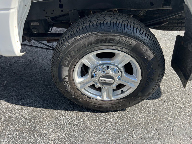 Used 2017 Ford F250 XLT w/ Snow Plow Prep Package image 21