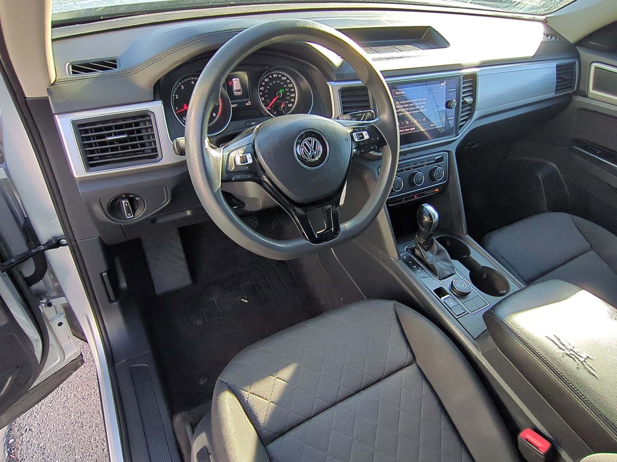 Used 2018 Volkswagen Atlas Launch Edition image 16