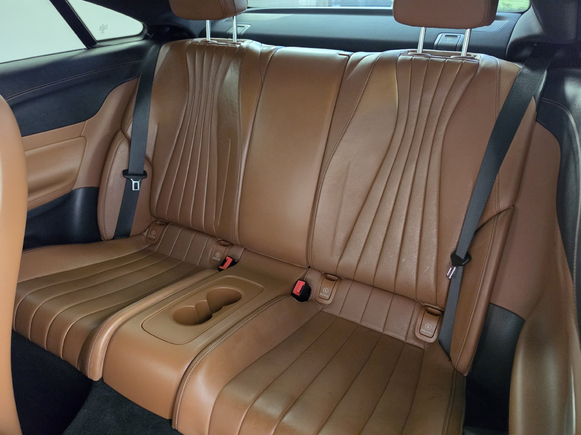Used 2022 Mercedes-Benz E 450 Coupe image 5