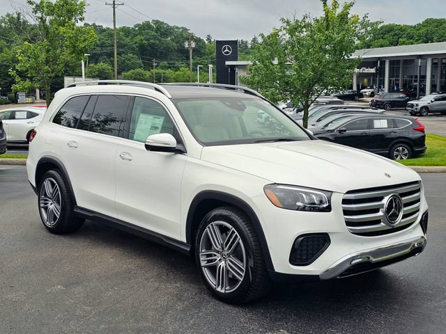 New 2026 Mercedes-Benz GLS 450 4MATIC image 1