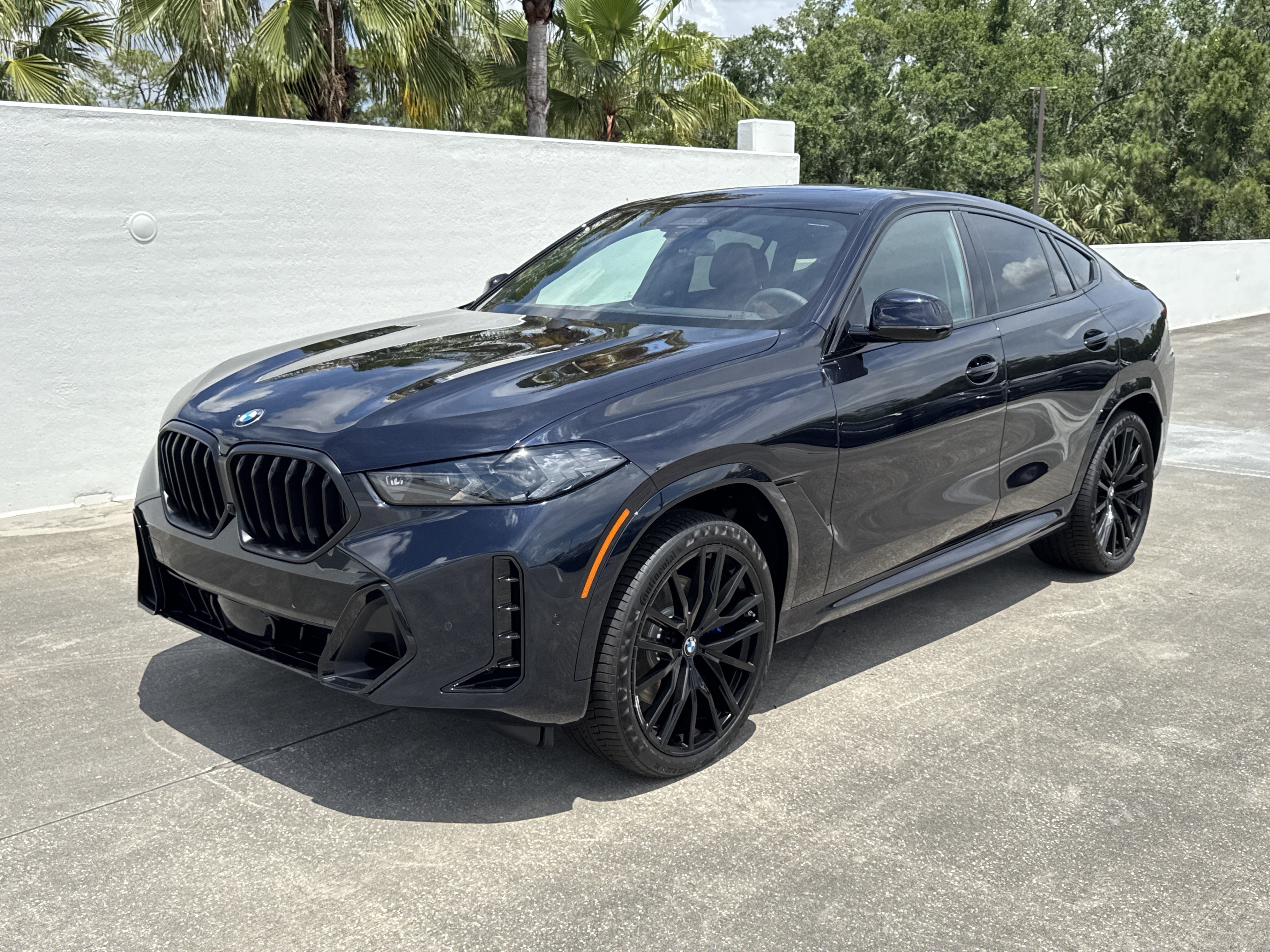 New 2027 BMW X6 xDrive40i w/ Executive Package AWD/4WD image 3