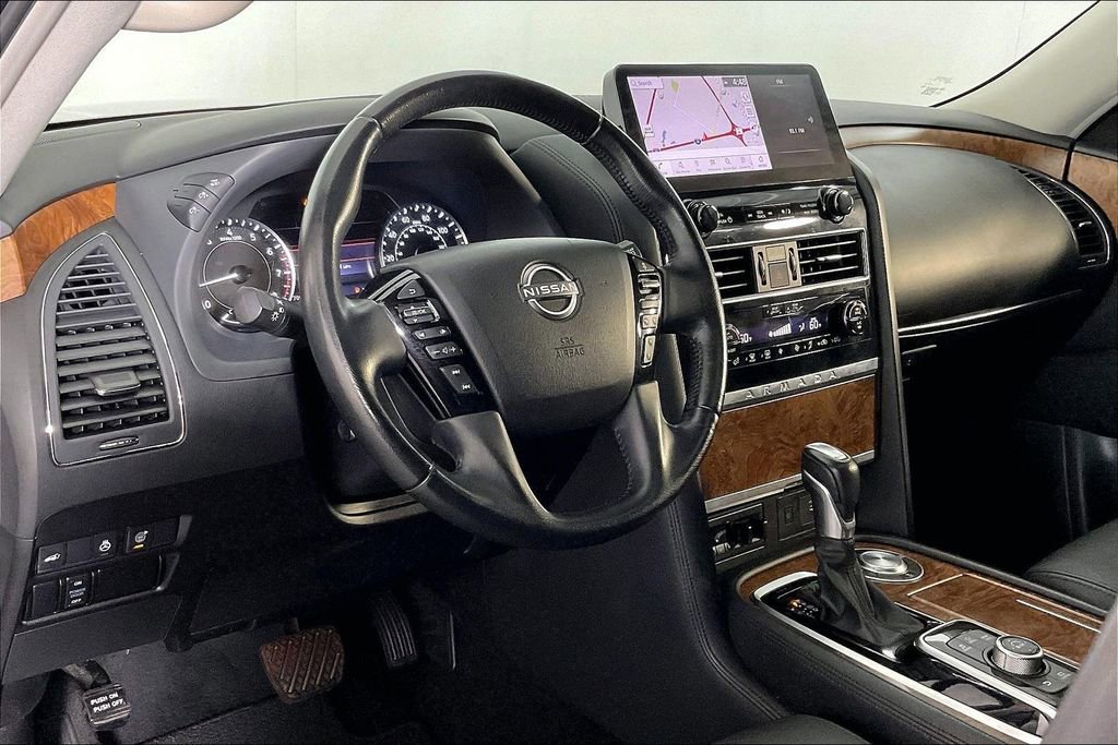 Used 2023 Nissan Armada SL w/ Captain's Chairs Package image 18