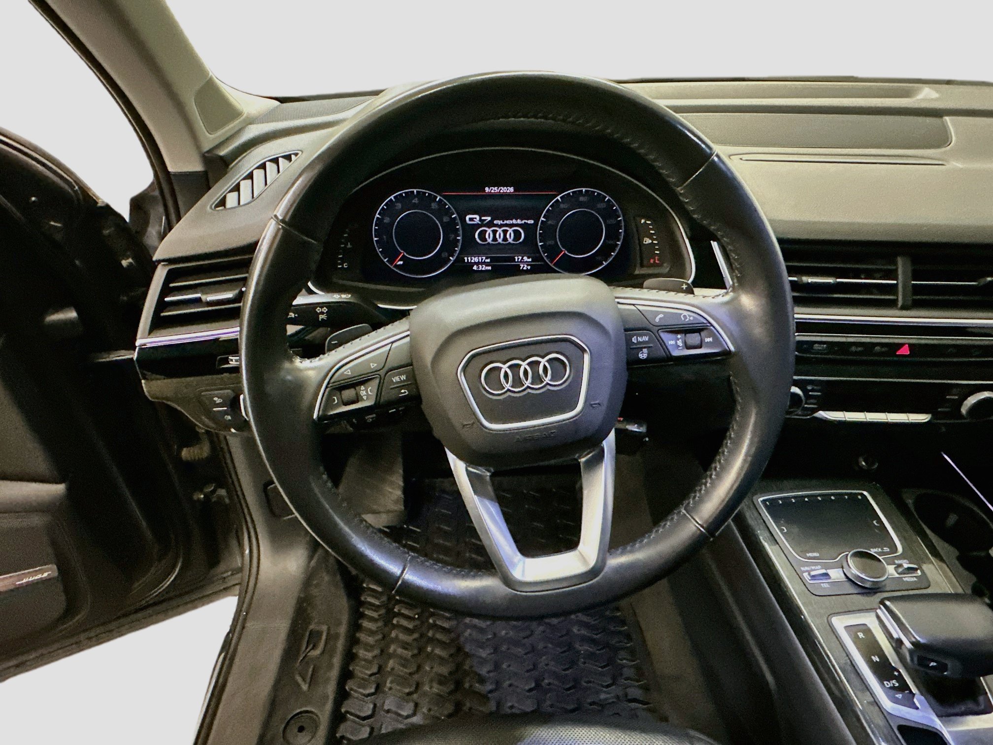 Used 2018 Audi Q7 3.0T Prestige w/ Prestige Package AWD/4WD image 18