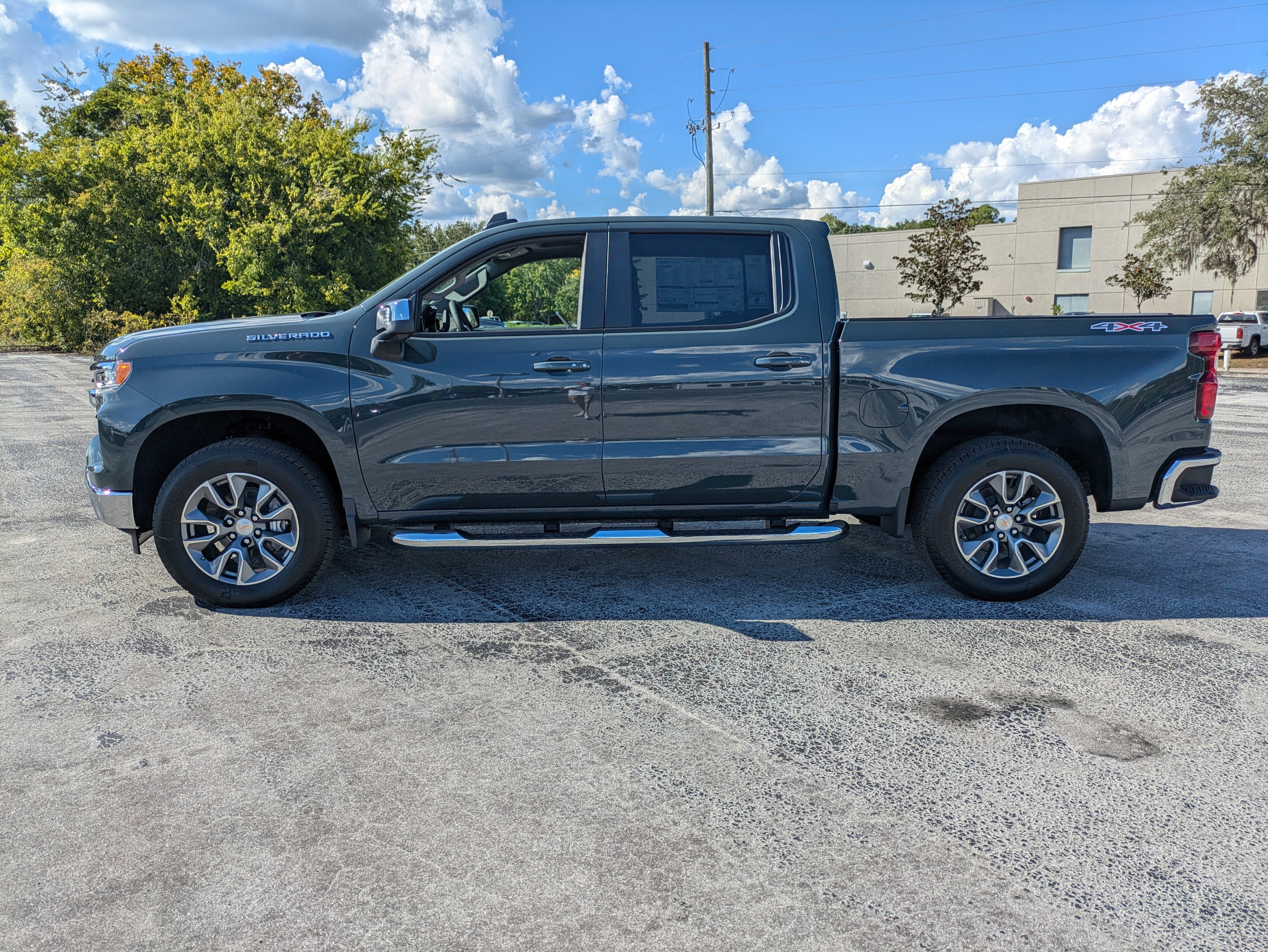 New 2026 Chevrolet Silverado 1500 LT w/ All Star Edition Plus image 4