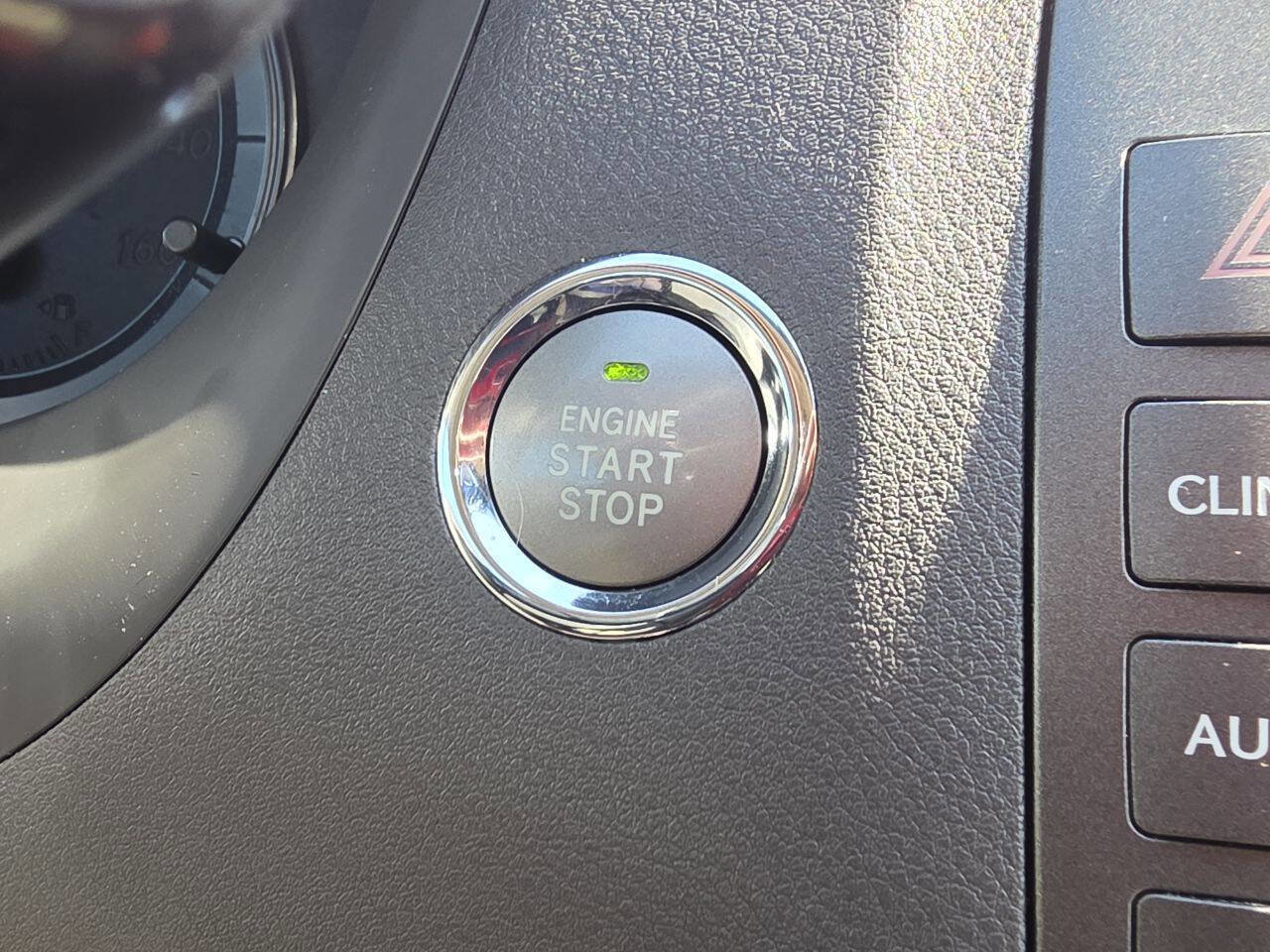 Used 2011 Lexus ES 350 image 23