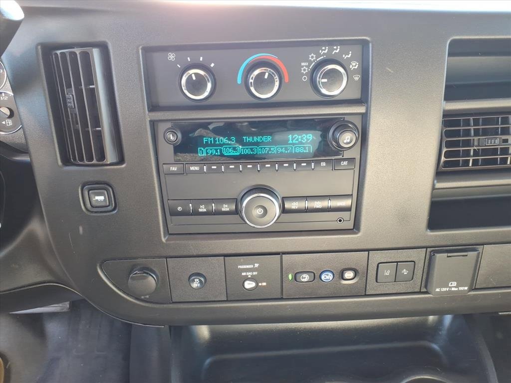 Used 2021 Chevrolet Express 3500 image 6