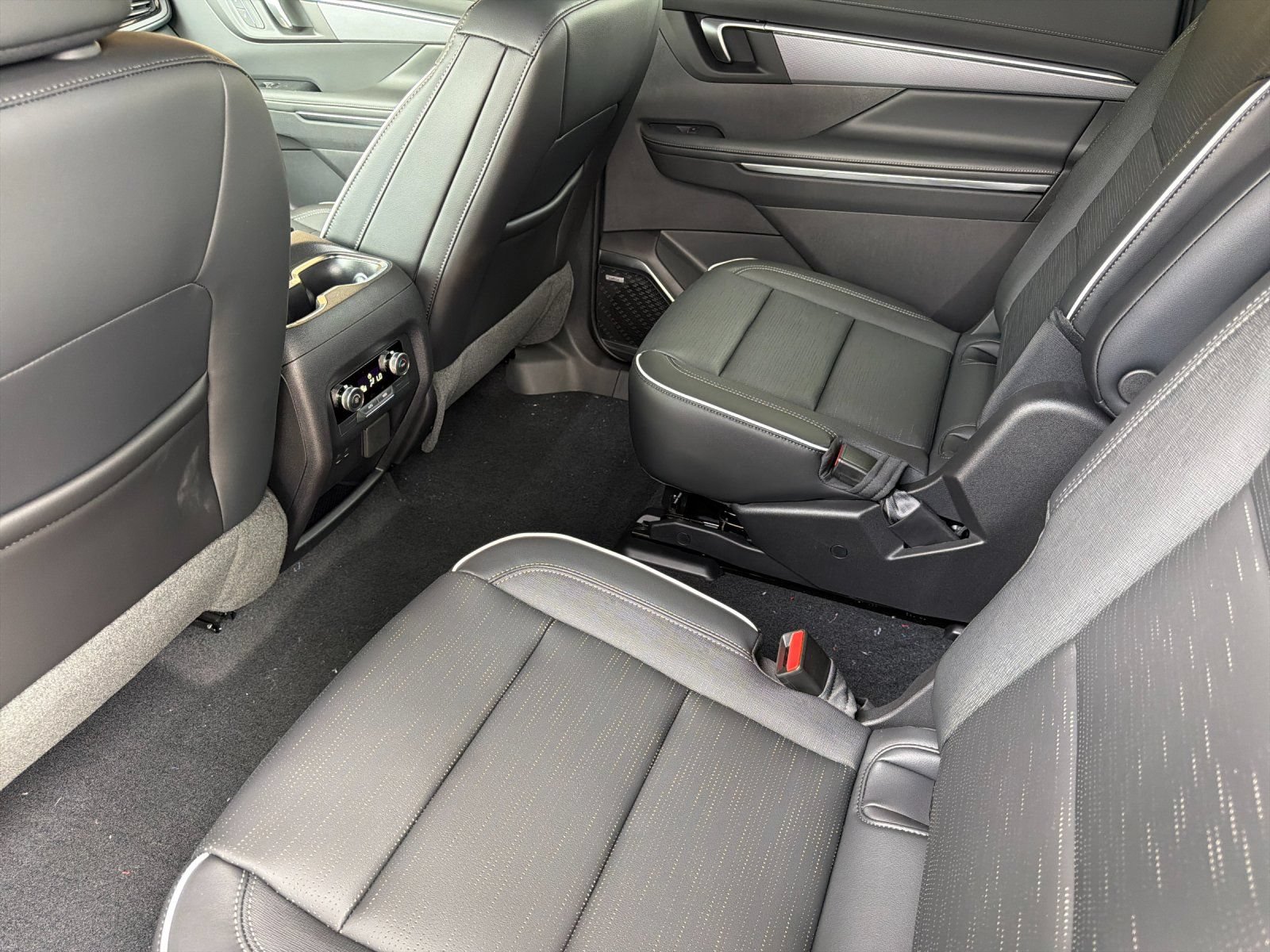 New 2026 Buick Enclave Sport Touring w/ Power Package FWD image 12