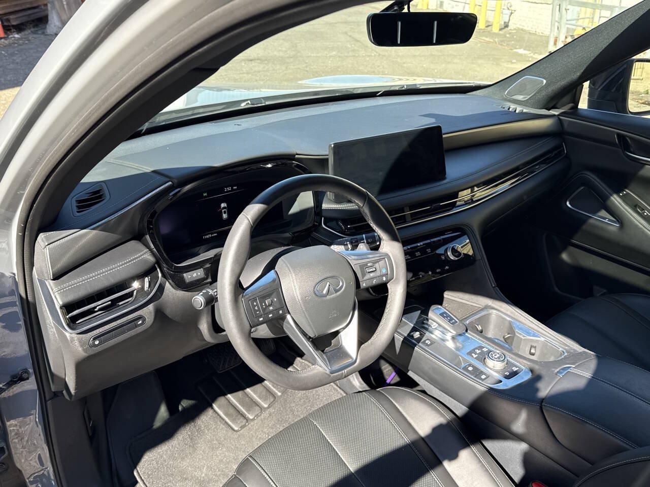 Used 2025 INFINITI QX60 Luxe w/ Black Edition AWD/4WD image 26