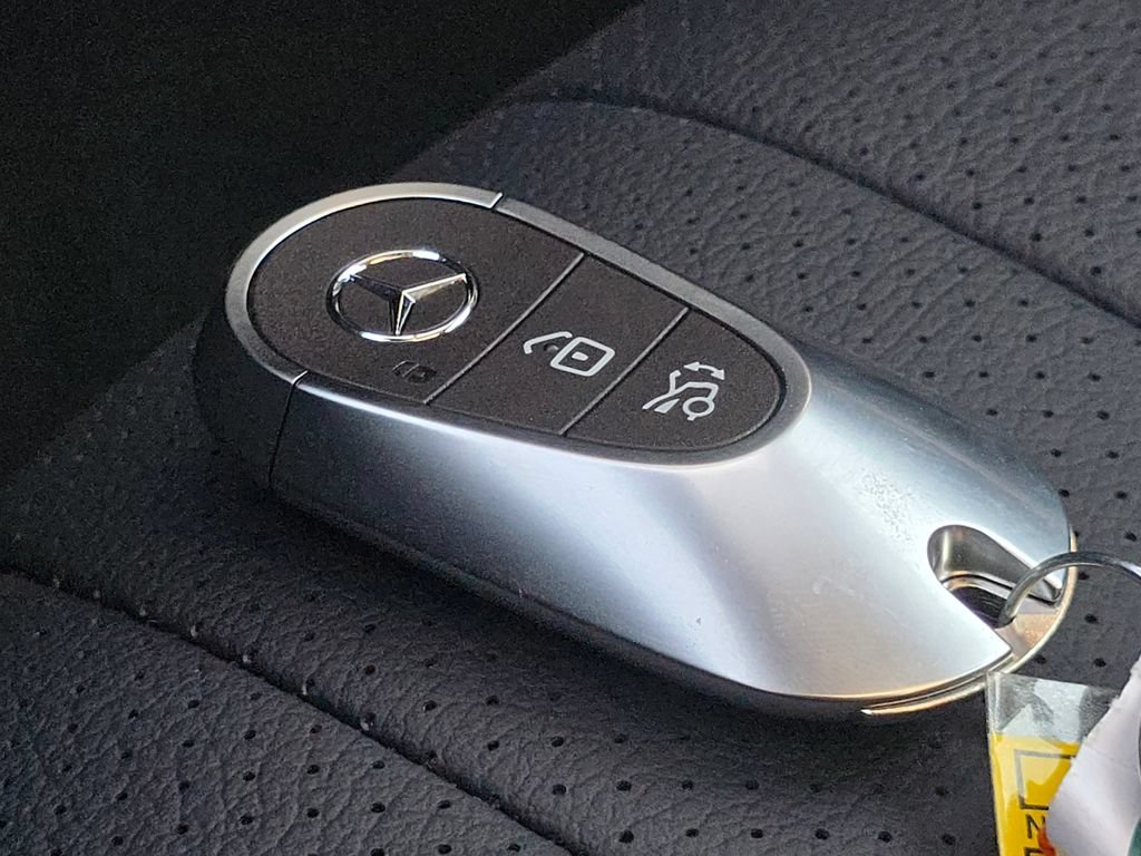 New 2027 Mercedes-Benz E 350 4MATIC Sedan image 37