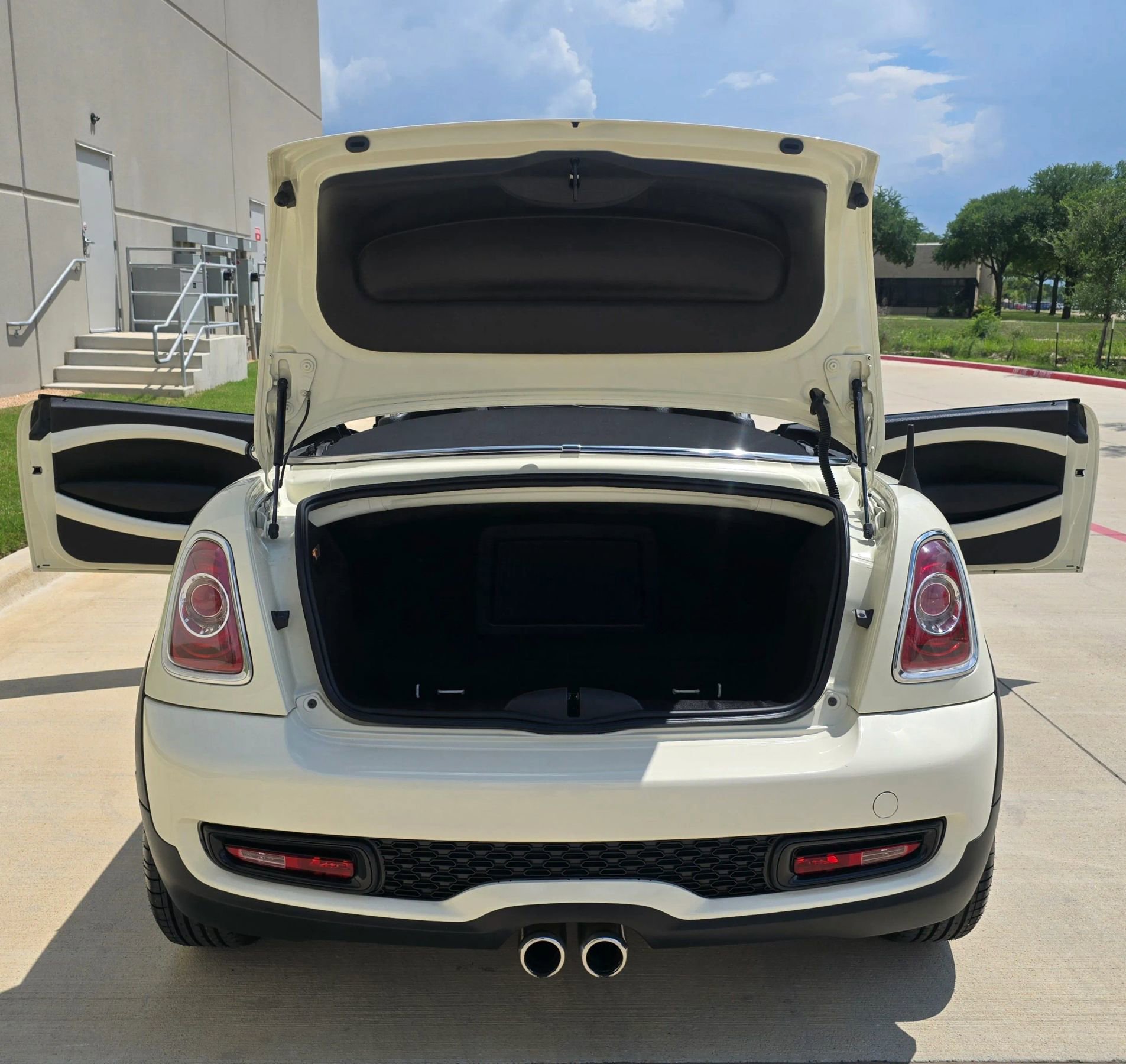 Used 2014 MINI Cooper Roadster S FWD image 16