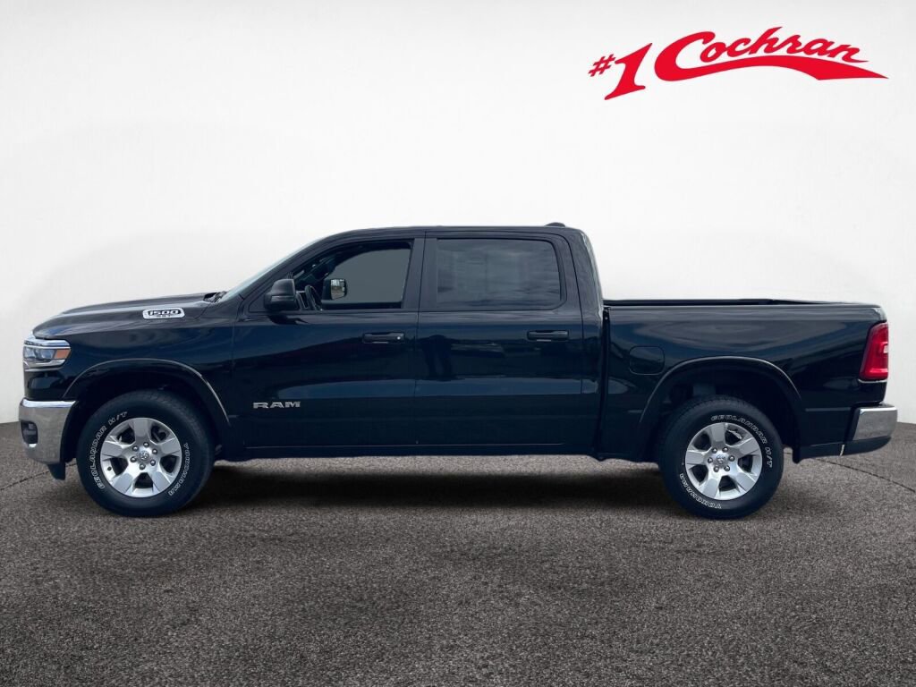Used 2025 RAM 1500 Big Horn image 24