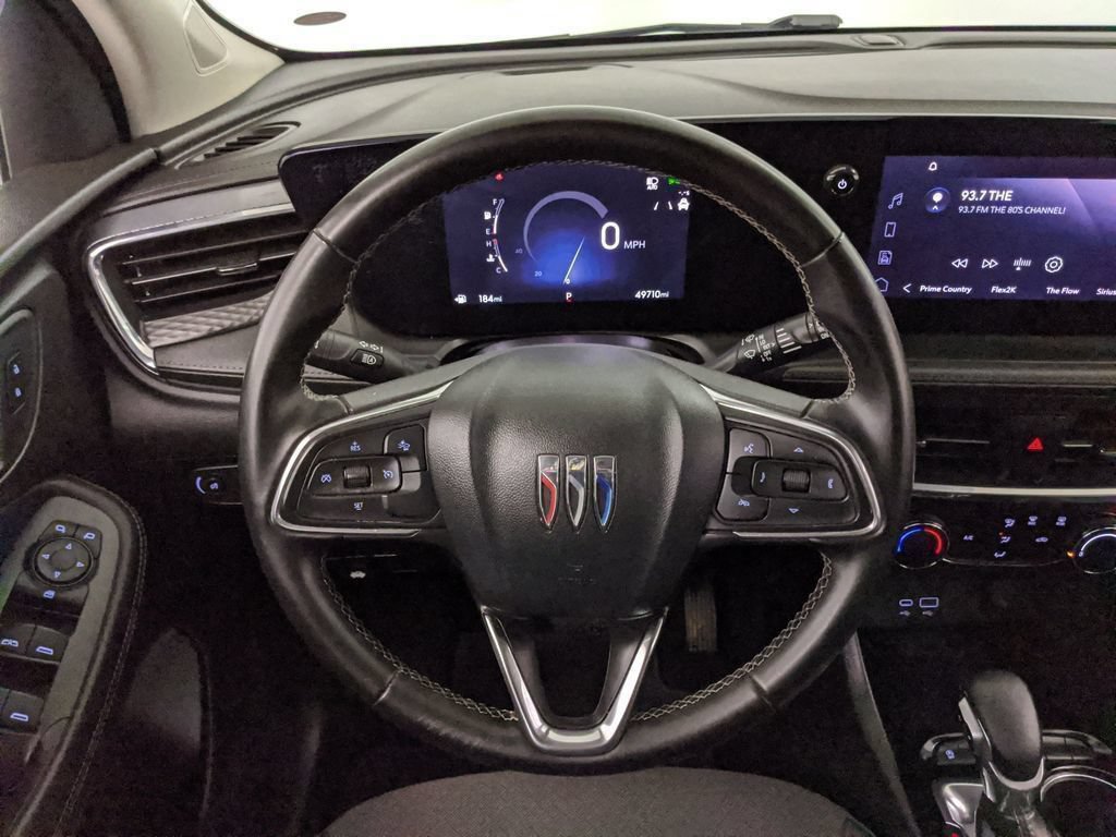 Used 2025 Buick Encore GX Preferred FWD image 11
