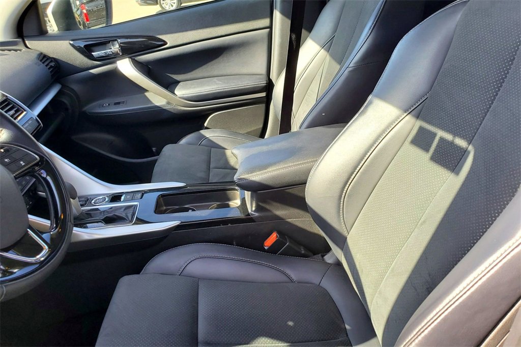 Used 2024 Mitsubishi Eclipse Cross SE image 10