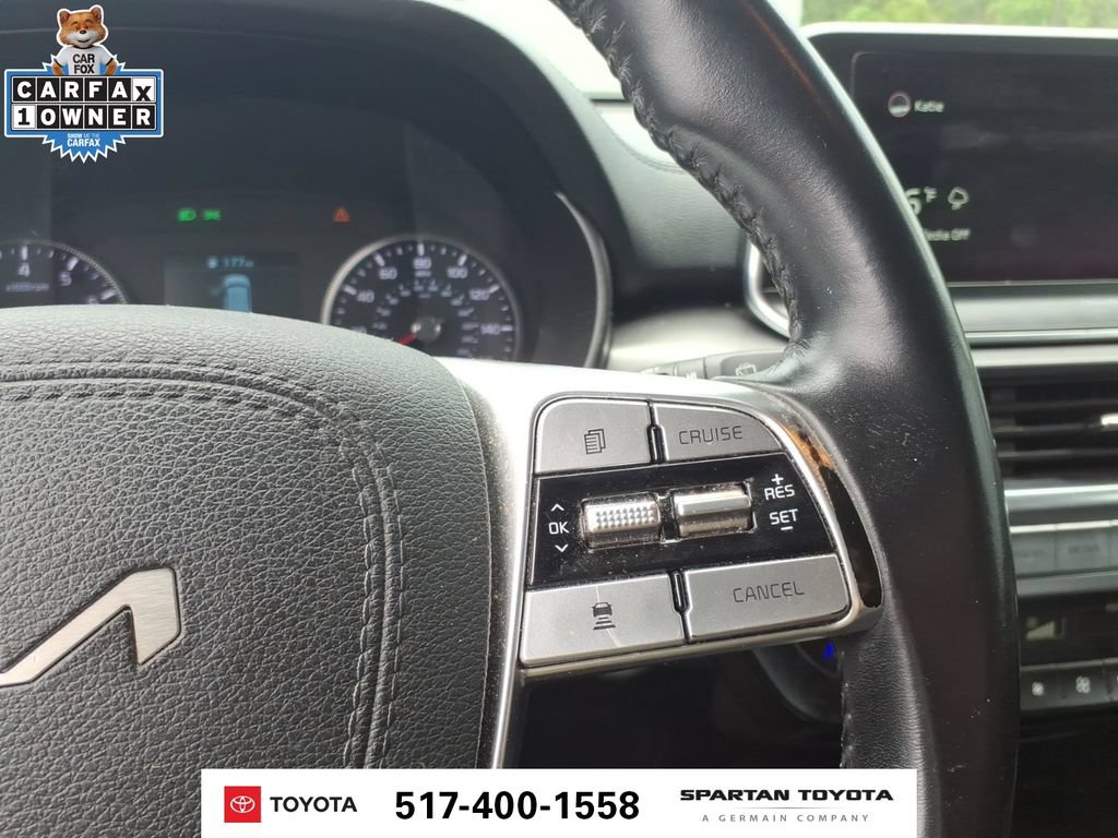 Used 2022 Kia Telluride LX FWD image 16