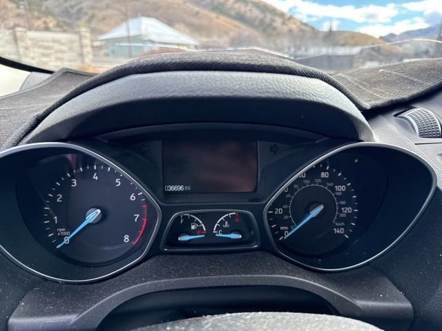 Certified 2019 Ford Escape Titanium w/ U9j03 - Titanium Tow Package AWD/4WD image 21