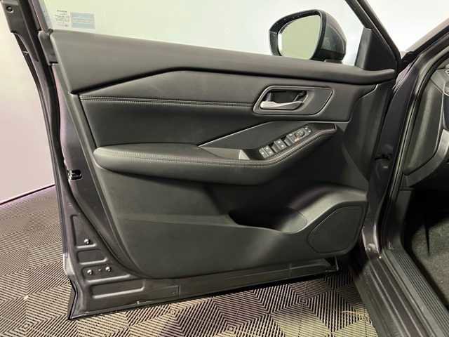 New 2026 Nissan Rogue SV image 15