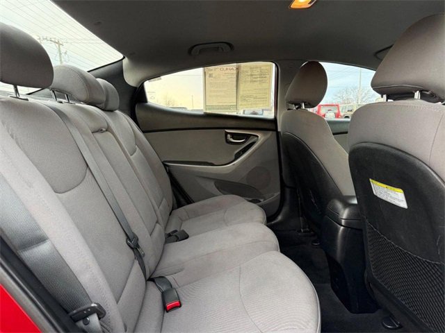 Used 2016 Hyundai Elantra SE image 11