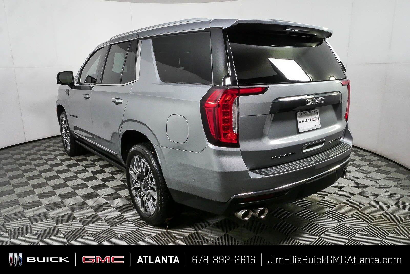 Certified 2023 GMC Yukon Denali Ultimate w/ LPO, Floor Liner Package AWD/4WD image 30